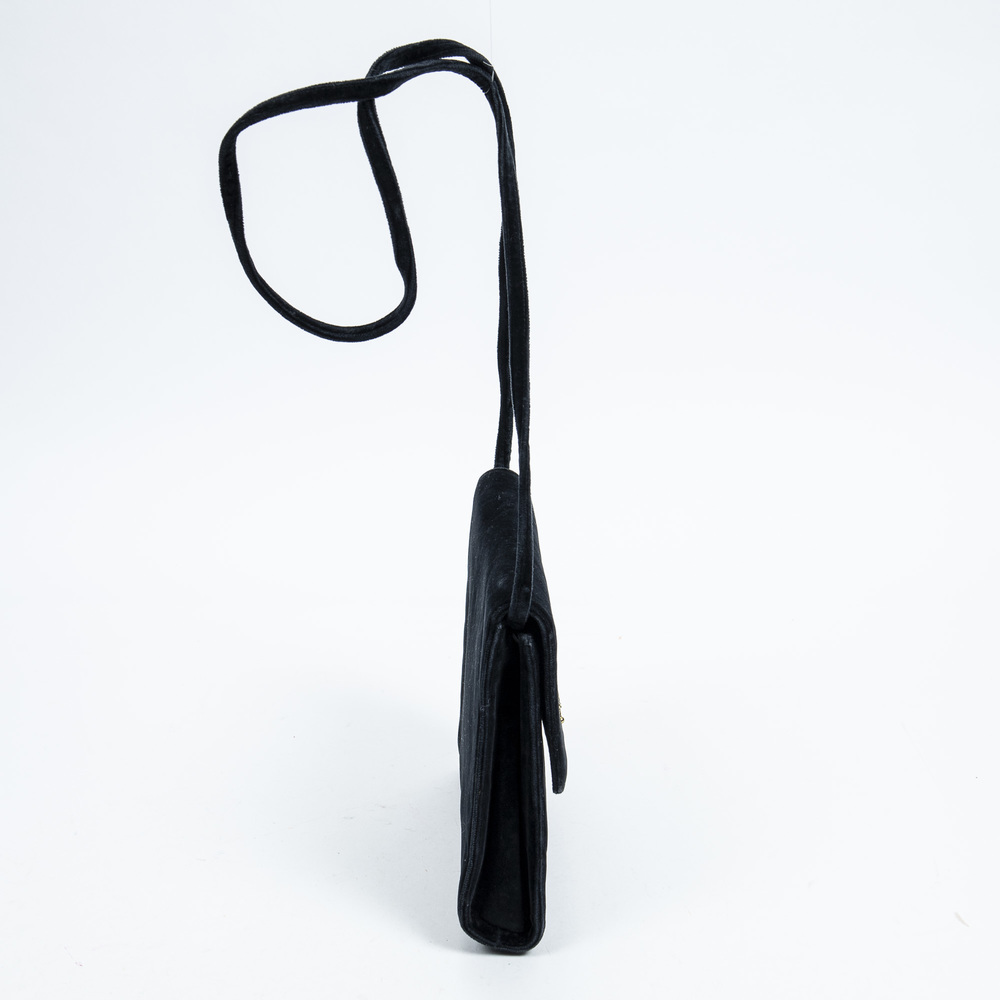 Ferragamo Shoulder Flap   in Navy Velvet Canvas - Picture 4 of 7
